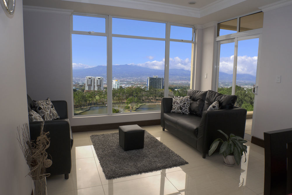 Torres Del Lago Suites And Apartments San José Kültér fotó