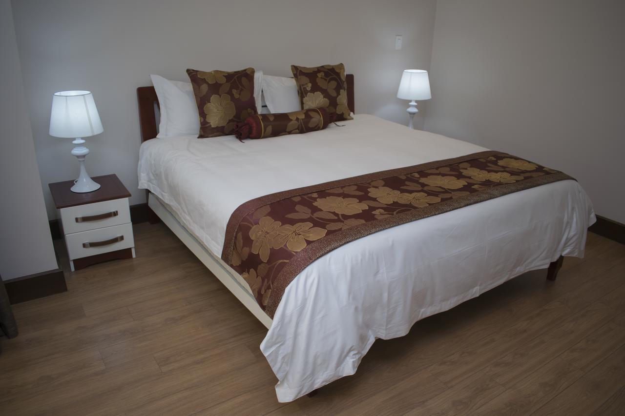 Torres Del Lago Suites And Apartments San José Kültér fotó