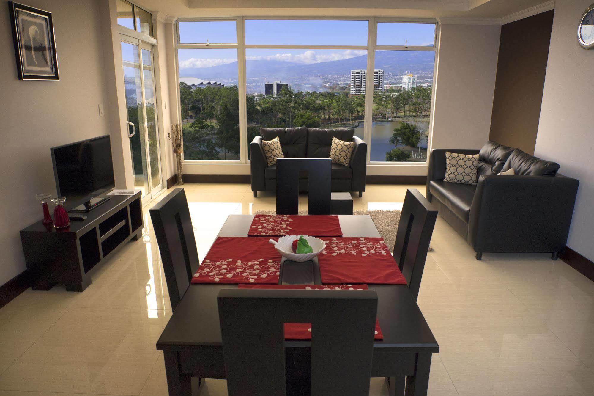 Torres Del Lago Suites And Apartments San José Kültér fotó