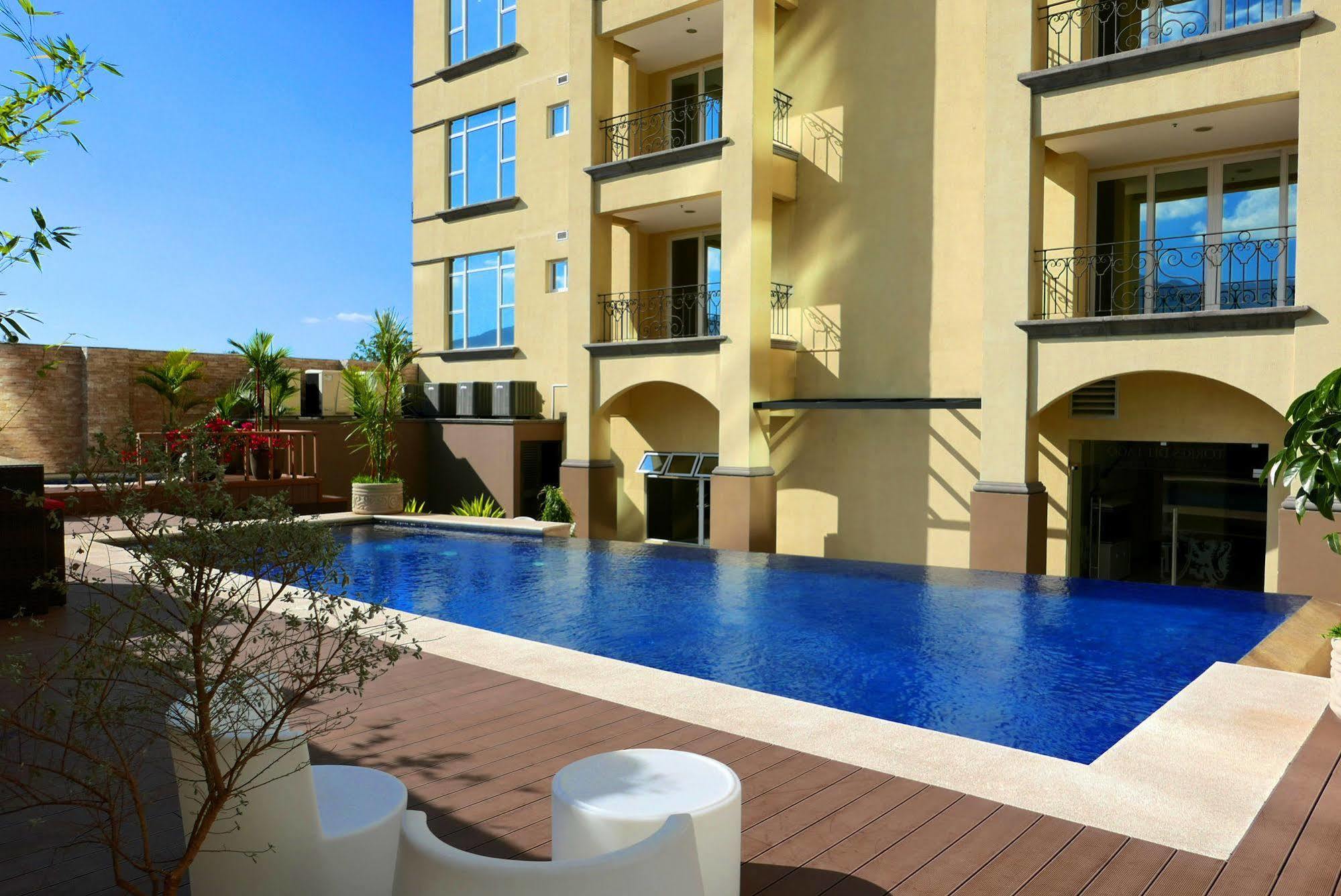 Torres Del Lago Suites And Apartments San José Kültér fotó