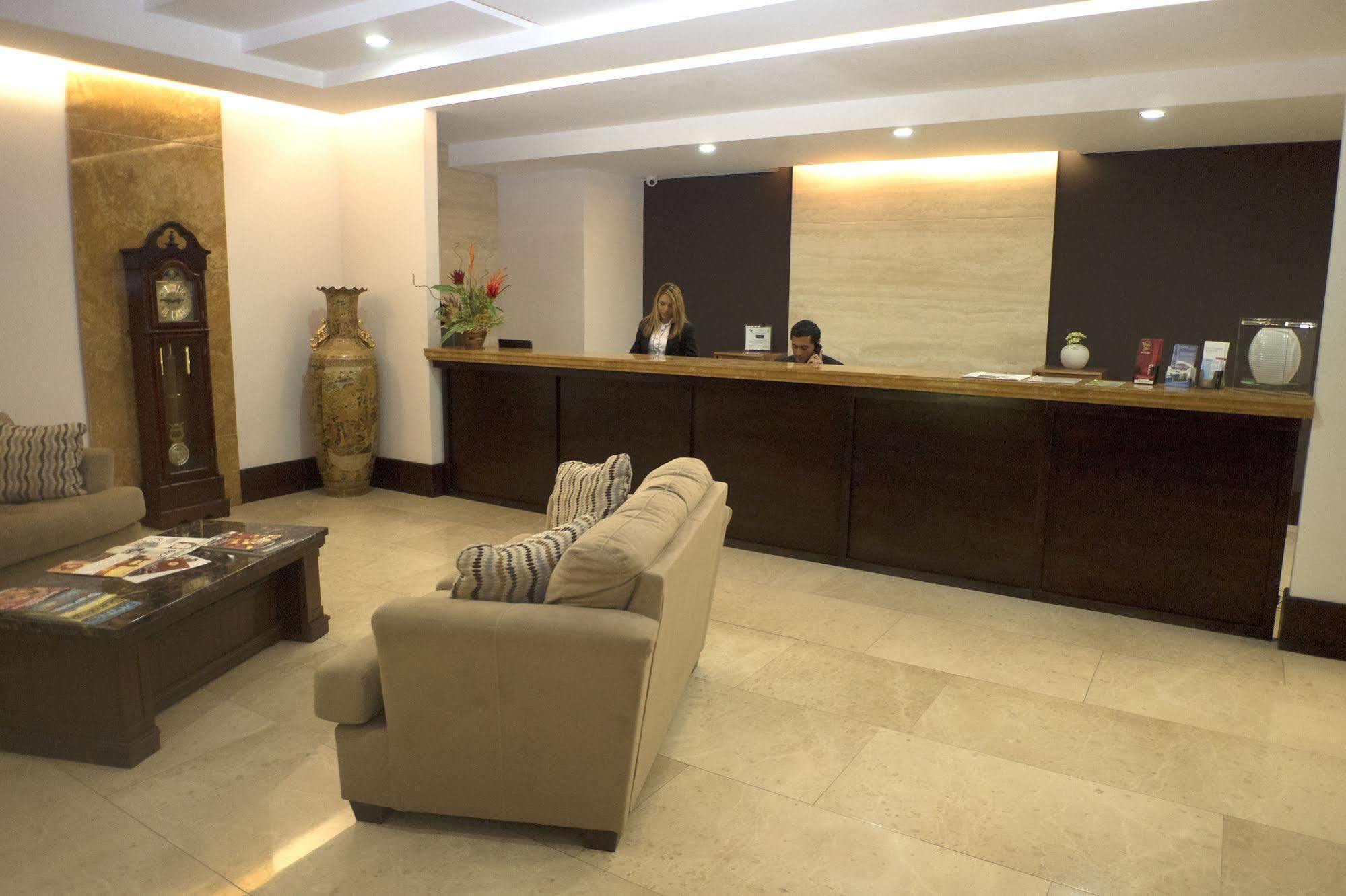 Torres Del Lago Suites And Apartments San José Kültér fotó